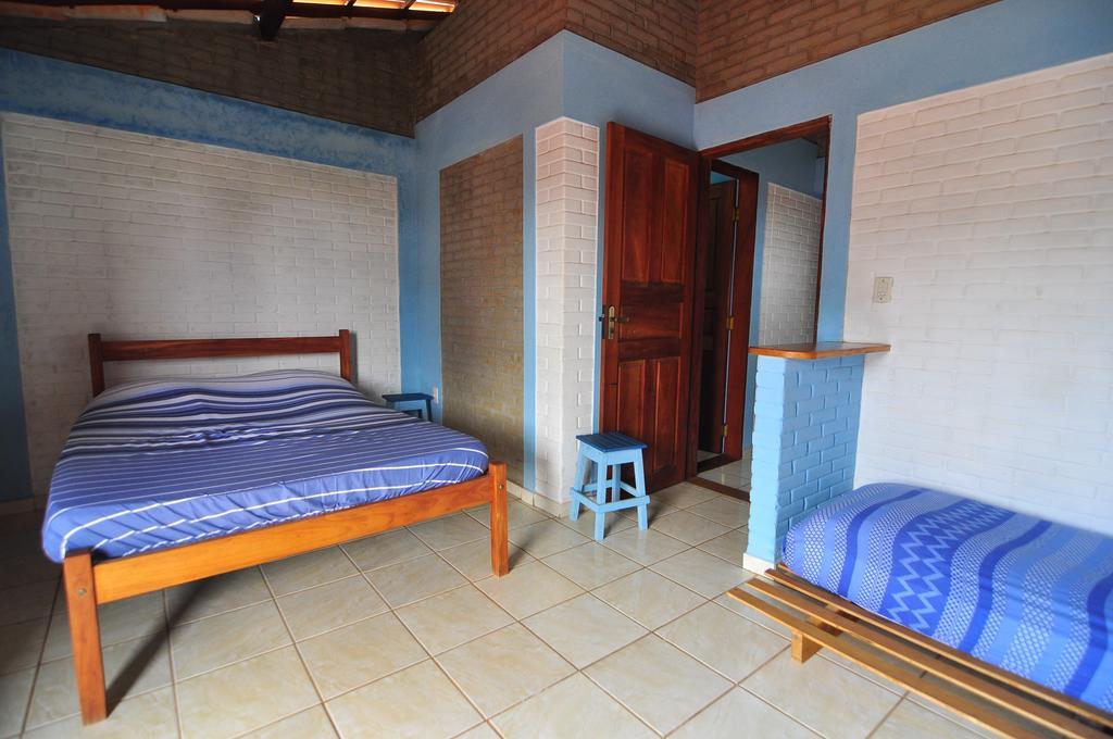 Casa Blanka 2010 - Eco Surf Guest House Itacare Room photo