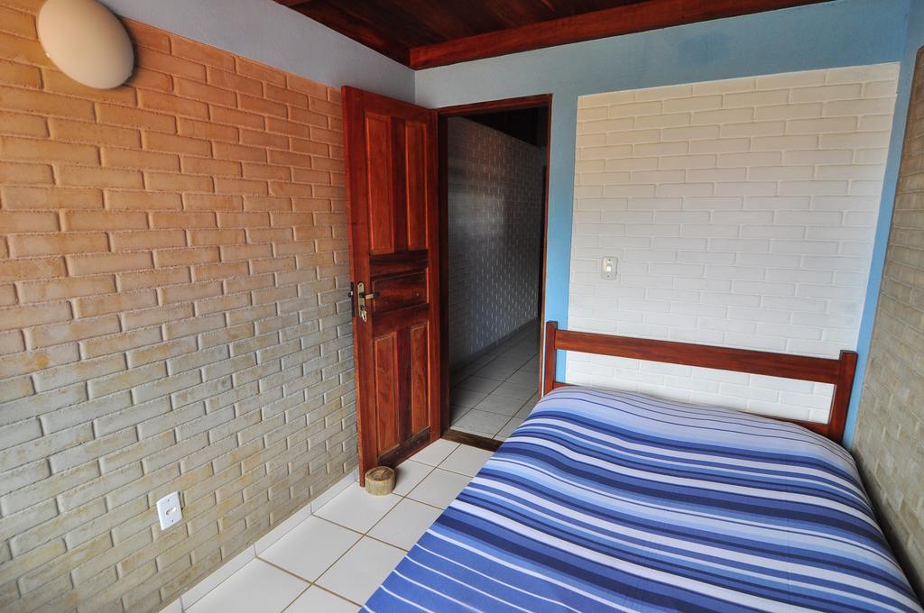 Casa Blanka 2010 - Eco Surf Guest House Itacare Room photo