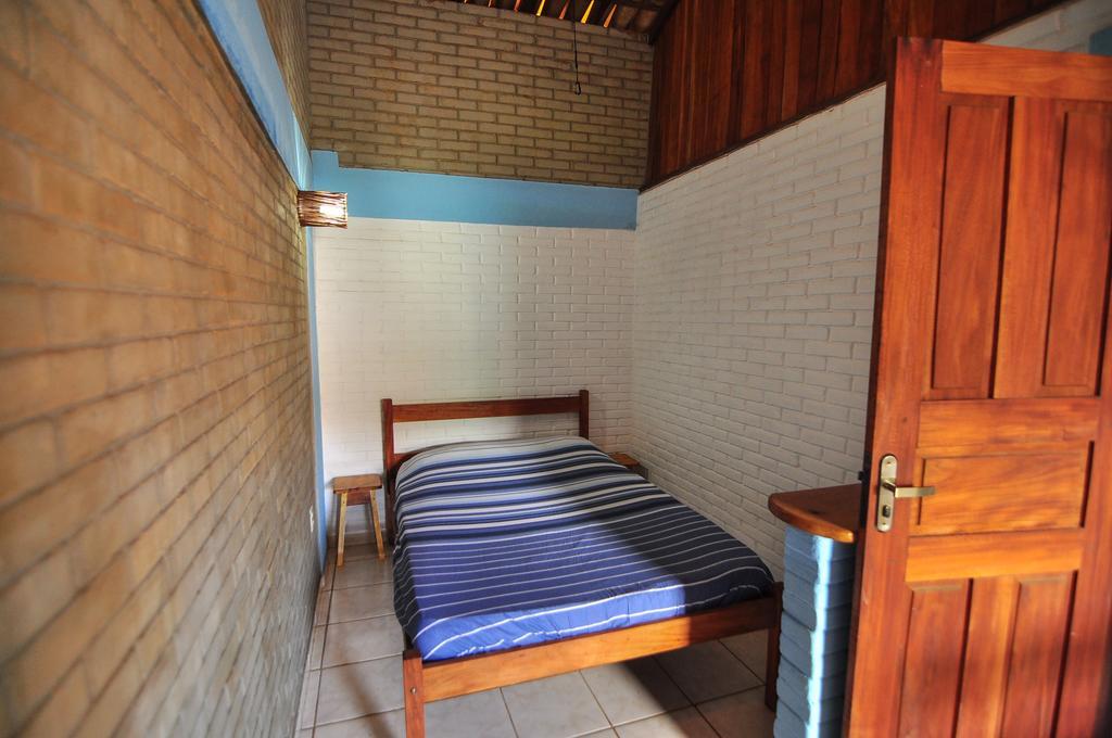 Casa Blanka 2010 - Eco Surf Guest House Itacare Room photo